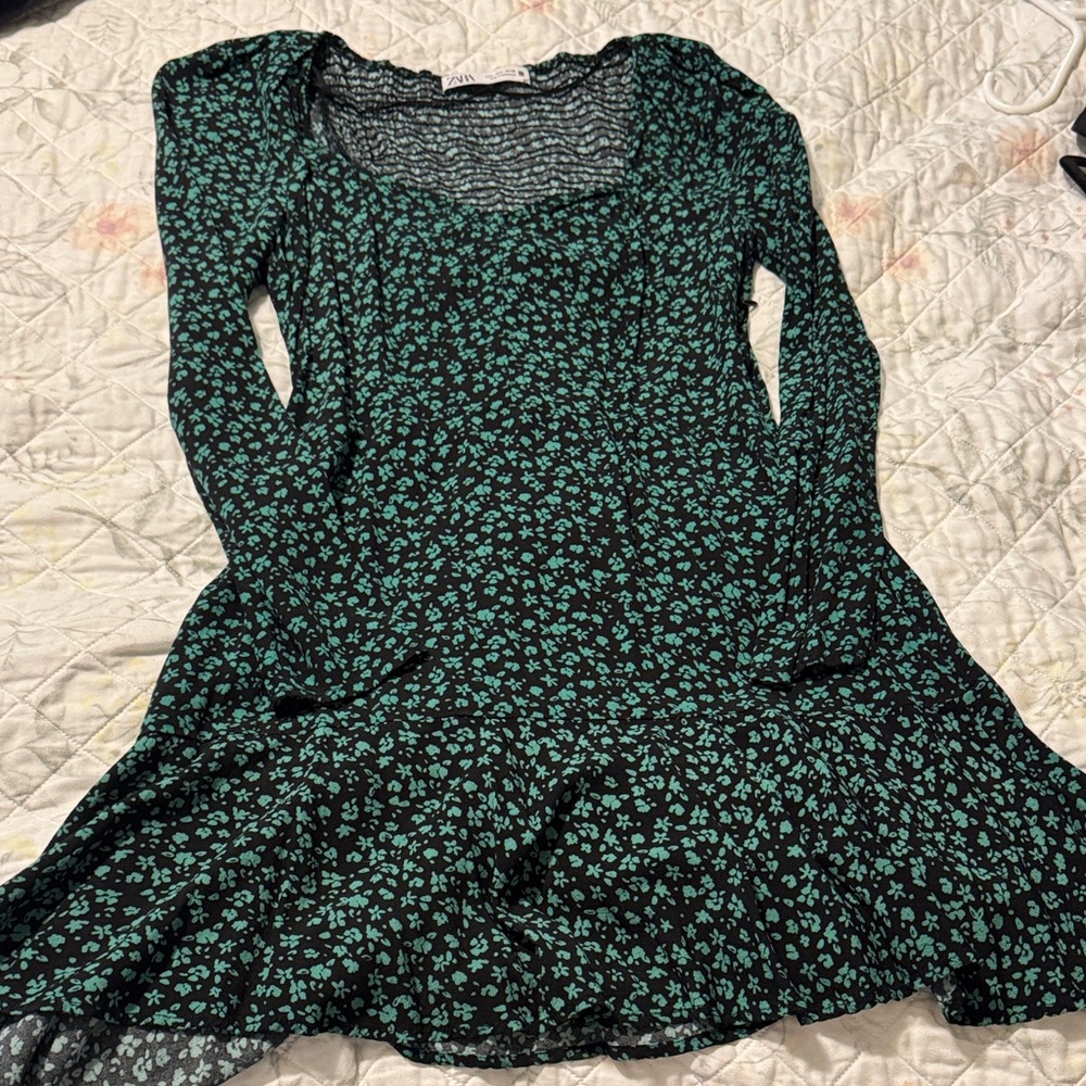 Zara Floral Long Sleeve Dress - Black and Green